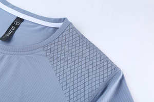 Camiseta Deportiva para Hombre, con Paneles de Malla Transpirable en los Hombros, Cuello Redondo, Manga Corta, para Entrenamiento Atlético, Gimnasio, Ejercicio - Product Image 6