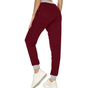 Pantalon de jogging athlétique personnalisé TAYUMA INDUSTRIES pour femmes, coupe régulière, imperméable, style vintage, vente en gros - Product Image 4
