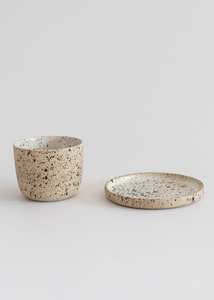 Cafetière portable en porcelaine fine, résistante à la chaleur, couleur personnalisée, fabriquée par Universal Overseas - Product Image 2