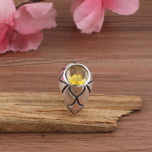 Bague en argent sterling 925 avec pierre précieuse citrine jaune taille brillant classique pour femme, idéale pour mariage et fêtes - Product Image 2