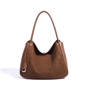 Sacs à main pour femmes simples et élégants fabriqués en usine, sacs à main de haute qualité, sacs à bandoulière en daim luxueux pour femmes 50 - Product Image 2