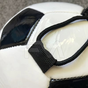 Balón de Fútbol de Cuerda de Alto Rendimiento, Color Personalizado, Venta Directa de Fábrica, Balón de Fútbol de Cuerda Hecho de Cuero - Product Image 5