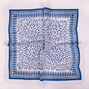 Pañuelo Multicolor Estampado de Algodón Popelín Hecho a Mano Ecológico, Estilo Bohemio de Lujo, Accesorio Cómodo para Cuello y Mano - Product Image 4