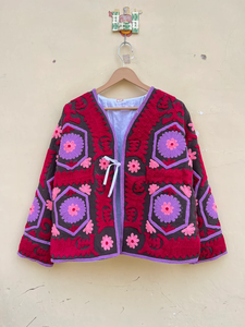 Veste kimono en velours Suzani faite à la main avec poche avant |   Couette matelassée écologique respirante anti-rides à séchage rapide pour l'hiver 100% coton - Product Image 4