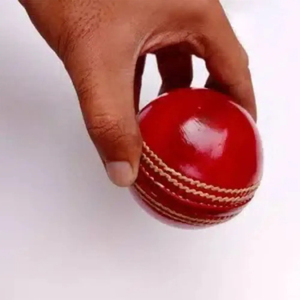 Pelota de Cricket de Larga Duración para Superficies Duras y Campos de Césped, Pelota de Cuero Teñido de Primera Calidad para Deportes Profesionales - Product Image 2