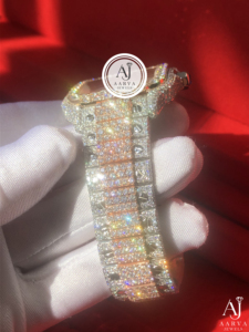 AARVA JEWELS นาฬิกาเพชรทรงสี่เหลี่ยมหรูหราสายสแตนเลส 40 มม. อะนาล็อก ระบบกลไกมิโยตะนาฬิกาแฟชั่นสตรี - Product Image 4