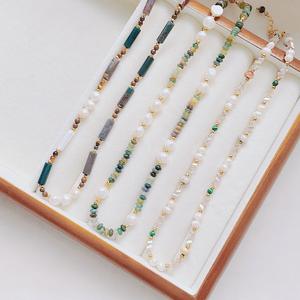 สร้อยคอไข่มุกน้ำจืดหลากสีธรรมชาติประดับด้วยหินหลากสีสำหรับผู้หญิง ฤดูใบไม้ร่วง ฤดูหนาว ไข่มุกทรงบาโรกสีน้ำตาล - Product Image 1