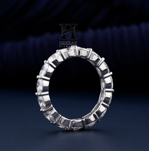 Anillo de Eternidad Personalizado de Oro Blanco de 14K/18K con Diamante Cultivado en Laboratorio de Corte Ovalado VVS VS de Alta Calidad con Puntas Compartidas para Mujer - Product Image 2