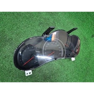 Carnival UP/GQ 2001-2006 - Ensemble de Compteurs d'Instruments d'Occasion - GENUINE 940154D510 - Product Image 3