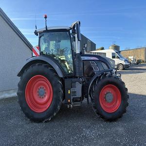 Tractor Fendt 720 Vario Gen6 de alto rendimiento con potente sistema de motor, caja de cambios suave y motor confiable - Product Image 1