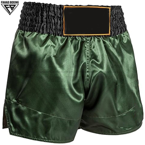 Nouveauté - Short de boxe en satin vert léger et sophistiqué avec taille élastique confortable pour le Muay Thai - Product Image 2
