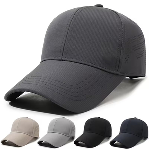 Casquette de baseball vintage pour homme, couleur noire, imperméable, ajustée, tendance, sport et décontractée, unisexe, service OEM. - Product Image 1