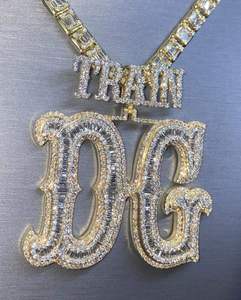 Pendentif Lettre DWG, Collier Prénom Hip Hop Iced Out, Breloque Rapper Personnalisée en Moissanite, Bijou Statement Plaqué Or et Argent - Product Image 1