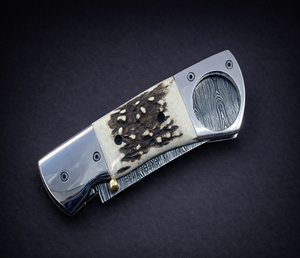 มีดพับเหล็กดามัสกัสตีขึ้นรูปด้วยมือ พร้อมด้ามจับจากเขาสัตว์กวาง – ใบมีดแบบ Pocket Cleaver, ผู้ผลิต OEM ตามสั่ง - Product Image 2