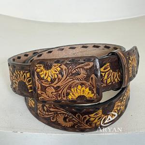 Nuevo Cinturón de Cuero Auténtico Hecho a Mano con Diseño de Girasol, Cuero Vacuno Genuino de Grano Completo, Hebilla Desmontable para Hombre y Mujer - Product Image 1
