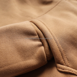 เสื้อมีฮู้ดสำหรับผู้ชายผ้าคอตตอนคอมบ์มีฮู้ดเย็บปักโลโก้แบบกำหนดเอง - Product Image 4