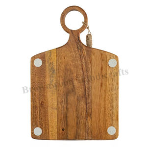 Planche à découper en bois d'acacia massif Design non glissant avec pompon décoratif pour la cuisine et le restaurant à bon prix - Product Image 5