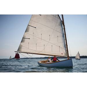 Catboat, Velero de Madera de 16 Pies, Construcción Personalizada, Clásico y Tradicional - Product Image 3
