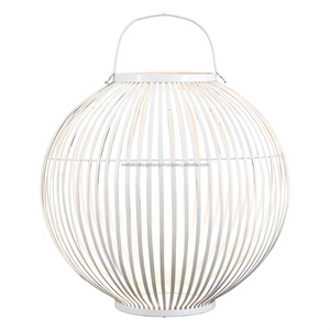 Jaula de alambre blanca elegante Vela Tarro Linterna con mango único Decoración moderna para el hogar y acento para eventos al aire libre - Product Image 6