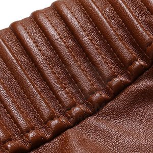 Chaqueta de Invierno de Cuero Vacuno Personalizada para Hombre al Mejor Precio, con Logotipo Frontal, Ecológica y Resistente al Viento, Hecha en Pakistán - Product Image 4