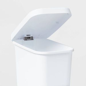 11-Gallon White Slim <b>Step</b> Trash Can with Pedal-Lift Lid Textured Indoor <b>Kitchen</b> Waste Bin 11-Gallon Capacity - Product Image 2