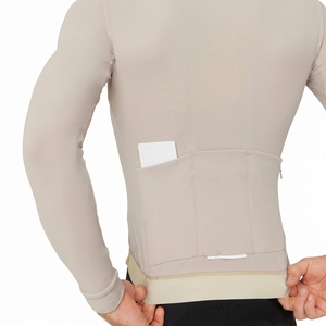 Ensemble de Cuissardes de Cyclisme à Séchage Rapide en Gros, Maillots et Tenues de Sport Personnalisés pour Équipes Professionnelles - Product Image 3