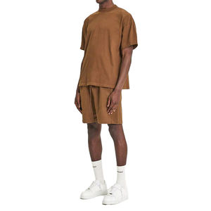 Ensemble d'été pour hommes, haut à manches courtes coupe décontractée et short confortable, en coton respirant, style décontracté pour les vacances, style streetwear - Product Image 2