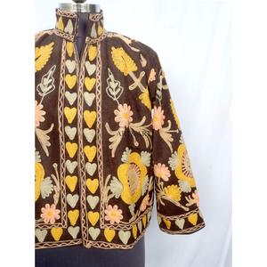 High Quality Eco-Friendly Breathable Thick Quick Dry New <b>Pattern</b> Cotrise Embroidered 100% Cotton <b>Quilted</b> <b>Jacket</b> Indian Women - Product Image 3