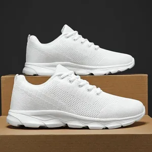 Nuevos zapatos para hombre, zapatillas informales transpirables, zapatillas de verano blancas y negras para correr, calzado deportivo ligero y suave para mujer y hombre - Product Image 2