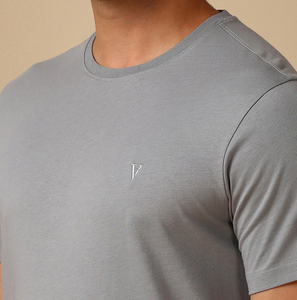 T-shirt en coton uni pour homme avec logo personnalisé OEM, coupe classique, doux, respirant, écologique, col rond, vêtements décontractés de qualité supérieure, streetwear - Product Image 4