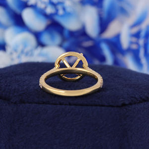 แหวนหมั้นเพชรทรงเหลี่ยมประดับเพชรแบบพาเว่สำหรับผู้หญิง ทองคำแท้ 14K สีเหลือง ดีไซน์หรูหรา เหมาะสำหรับงานแต่งงานและวันครบรอบ - Product Image 4