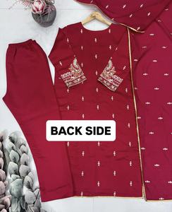 Nuevo Conjunto de Traje de Diseñador Indio para Eid, con Bordado Pesado y Lentejuelas, Conjunto de 3 Piezas para Eventos de Lujo - Product Image 5