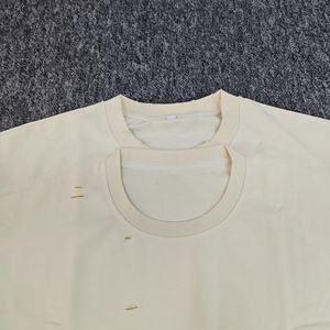 T-shirt Homme Oversize Col Ras du Cou Effet Vieilli Streetwear Minimaliste Coupe Ample Décontractée Coton Bords Bruts Tendance Mode - Product Image 5