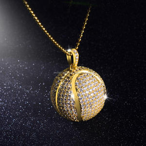 จี้รูปลูกเทนนิสแบบกำหนดเอง ทำจากเงินแท้ 925 และเพชรโมอิสซาไนต์ - Product Image 1