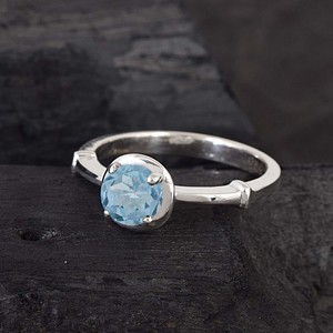 Wholesale Natural Blue Topaz Faceted Round Gemstone Pure <b>925</b> Sterling <b>Silver</b> Prong Setting Solitaire <b>Ring</b> For Women Fine Jewelry - Product Image 4