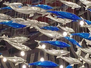 Lampadari Moderni in Vetro di Murano Blu Grande a Forma di Pesce, Soffiati a Mano, Decorativi per Hotel e Interni - Product Image 5