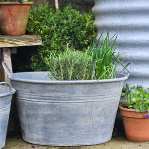 Top Selling Vintage White brush Finishing Galvanized Metal Garden <b>Planter</b> Round Outdoor Decorative Container with Handles - Product Image 2