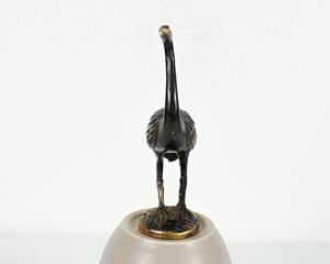 รูปปั้นนกกระเรียนทองเหลืองสะดุดตา งานประติมากรรมตกแต่งทันสมัย เหมาะสำหรับตกแต่งห้องนั่งเล่น ตกแต่งชั้นวางของ และตกแต่งผนัง - Product Image 2