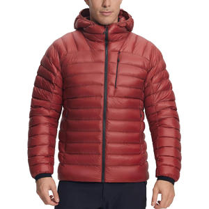 Veste matelassée longue personnalisable pour homme avec capuche, fermeture éclair avant sécurisée et services de personnalisation de la marque - Product Image 1