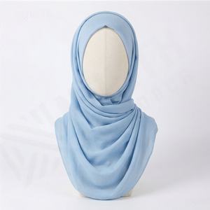 Hiyab de Jersey de Algodón Premium Personalizado, Nuevo, Elástico, Musulmán, de Alta Calidad, Hecho a Mano con Cadena de Cuentas, Suave y Moderno para Mujer - Product Image 3