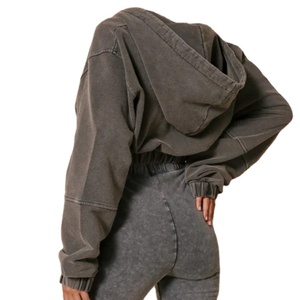 Sudadera corta con efecto lavado ácido para mujer, de la mejor calidad, sostenible, recién llegada, precio bajo, servicio OEM. Sudadera corta con efecto lavado ácido para mujer. - Product Image 2