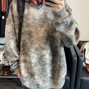 Sweat-shirt tendance personnalisé de couleur verte unie, sweat-shirt de haute qualité à col rond et manches longues pour hommes - Product Image 3