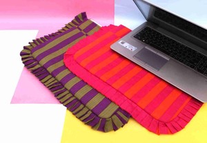 Sac pour ordinateur portable en coton rayé fait main, style volanté, fermeture éclair latérale, minimaliste, écologique, grande capacité, pour le bureau - Product Image 3