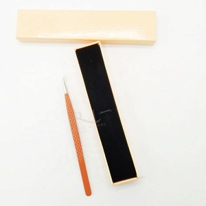 แหนบต่อขนตาปลายเงินเคลือบสีพีชอ่อน สแตนเลส / แหนบเดี่ยว บรรจุกล่องการ์ด - Product Image 2