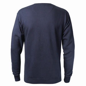 เสื้อสเวตเชิ้ตสตรีทแวร์ลำลองสำหรับผู้ชาย ผลิตจากผ้าคอตตอนผสมเนื้อนุ่ม พร้อมดีไซน์ทันสมัยทรงโอเวอร์ไซส์ - Product Image 4