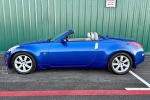 Nissan 350-Z Touring Roadster 2004 - Product Image 2