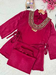 Ensemble indien pakistanais à imprimé bloc bordeaux, col brodé, kurta et pantalon, tenue pour femmes, vêtements de festival - Product Image 5