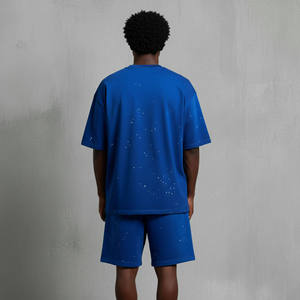 ราคาขายส่ง เสื้อยืดโอเวอร์ไซส์สีพื้นแบบกำหนดเอง ชุดเซ็ตเสื้อยืดและกางเกงขาสั้น ยูนิเซ็กซ์ 2 ชิ้น เสื้อผ้าสตรีทแวร์รักษ์โลก น้ำหนักเบา ไซส์พลัส - Product Image 5