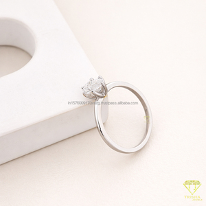 Bague de fiançailles en moissanite personnalisée pour femme, élégante bague de mariée pour mariage et anniversaire, disponible à la vente en gros - Product Image 1
