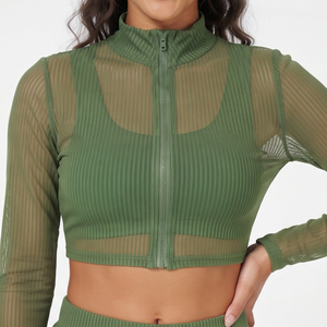 Ensemble 2 pièces en maille transparente pour femme : crop top zippé et short assorti - Product Image 4